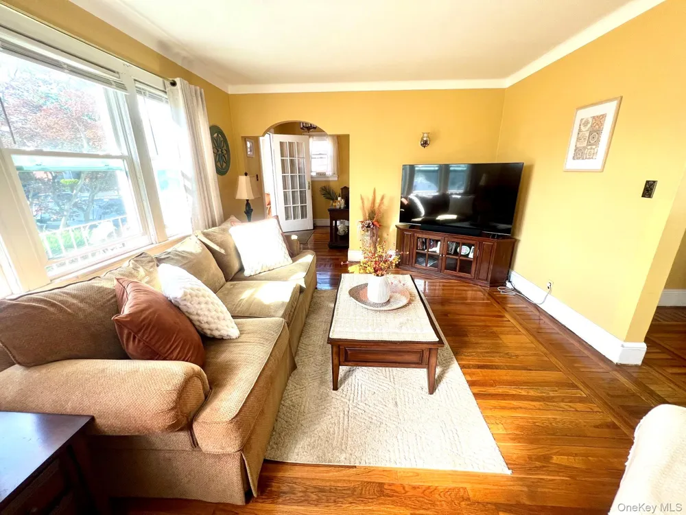 136-31 243rd Street Rosedale, NY 11422
