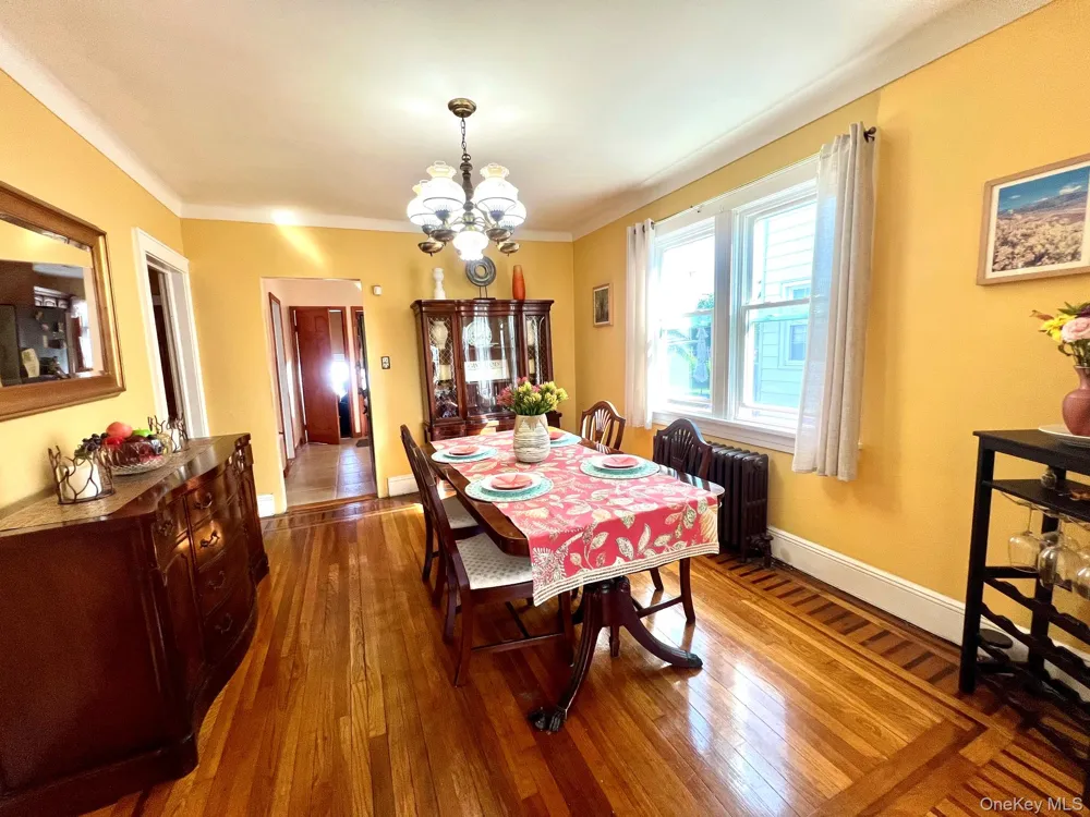 136-31 243rd Street Rosedale, NY 11422