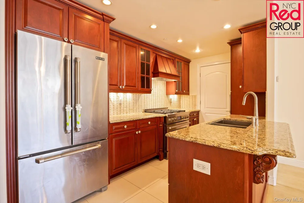63-36 99th Street #5B Rego Park, NY 11374
