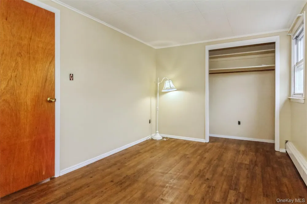 5 Cambridge Street Malverne, NY 11565