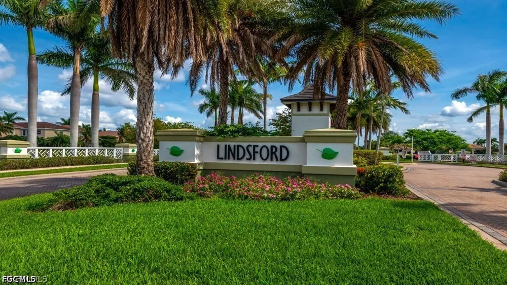 King Williams Street Fort Myers, FL 33916