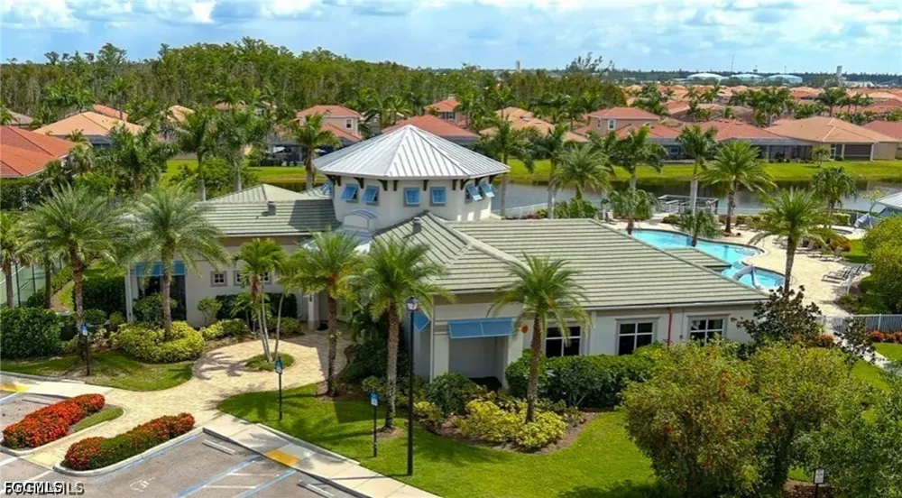King Williams Street Fort Myers, FL 33916