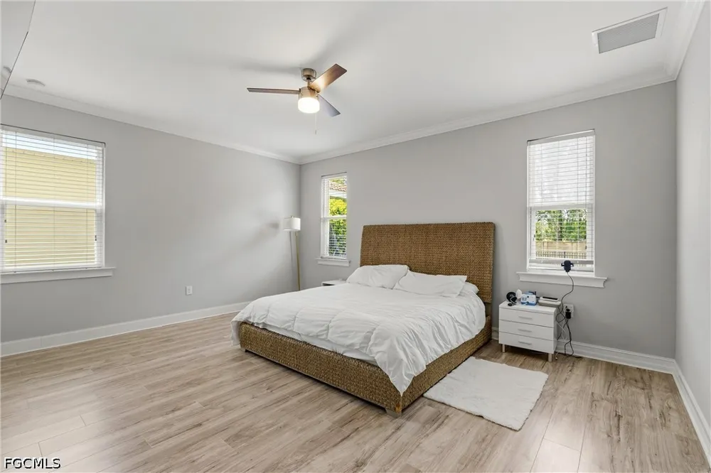 King Williams Street Fort Myers, FL 33916