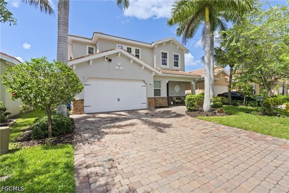 King Williams Street Fort Myers, FL 33916
