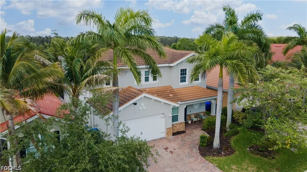 King Williams Street Fort Myers, FL 33916