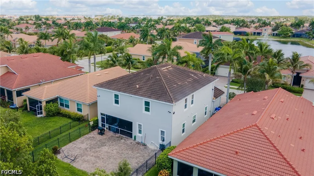 King Williams Street Fort Myers, FL 33916