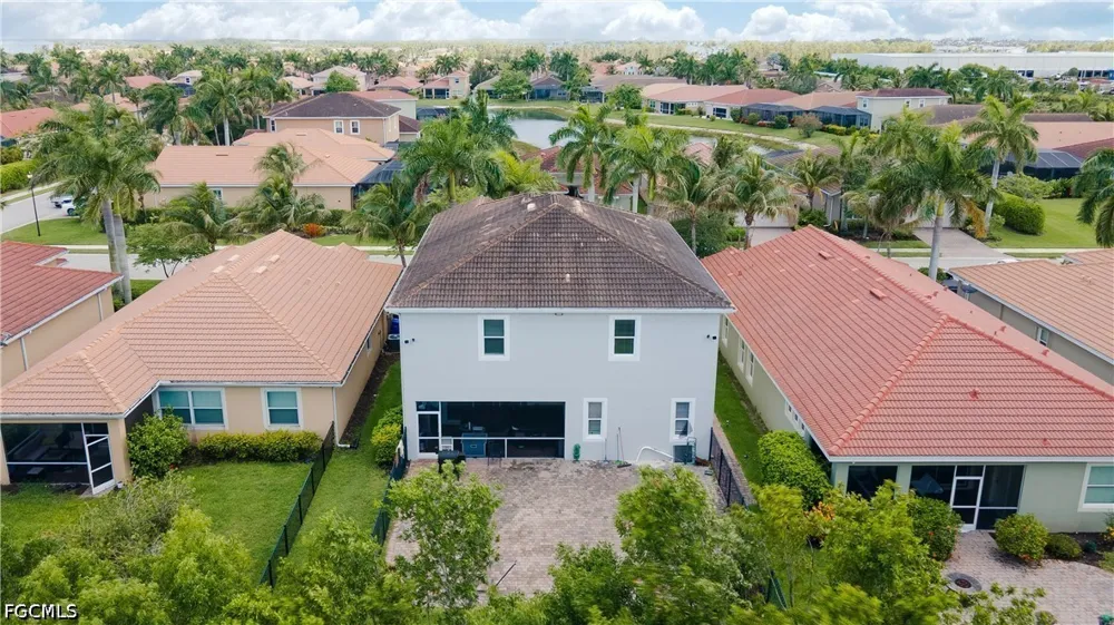 King Williams Street Fort Myers, FL 33916