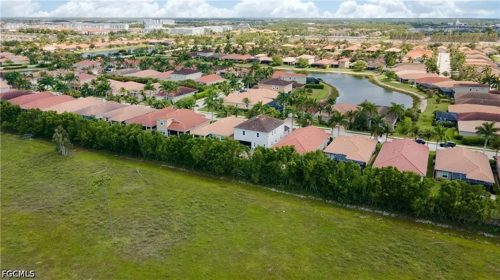 King Williams Street Fort Myers, FL 33916