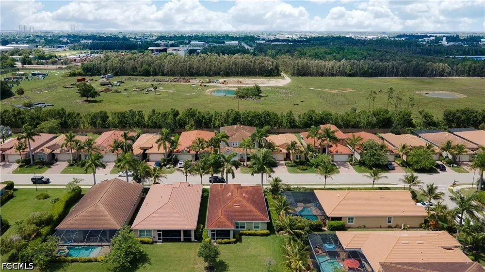 King Williams Street Fort Myers, FL 33916