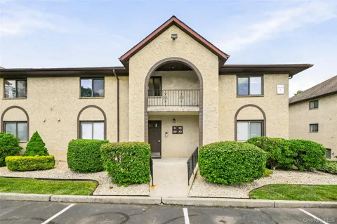 72 Omni Parc Drive