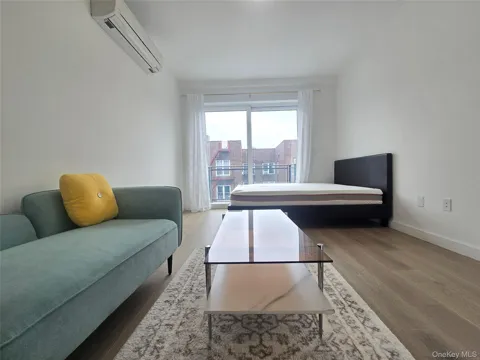 618 Avenue H #7G