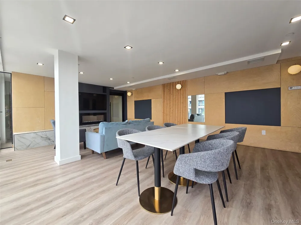 618 Avenue H #7G Brooklyn, NY 11230