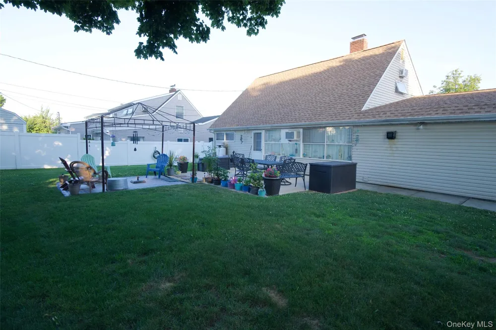 245 Sprucewood Drive Levittown, NY 11756