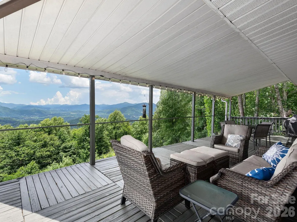 153 Windalier Lane Waynesville, NC 28786