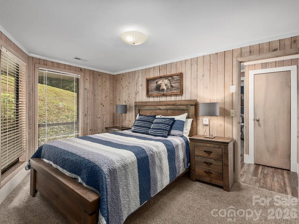 153 Windalier Lane Waynesville, NC 28786