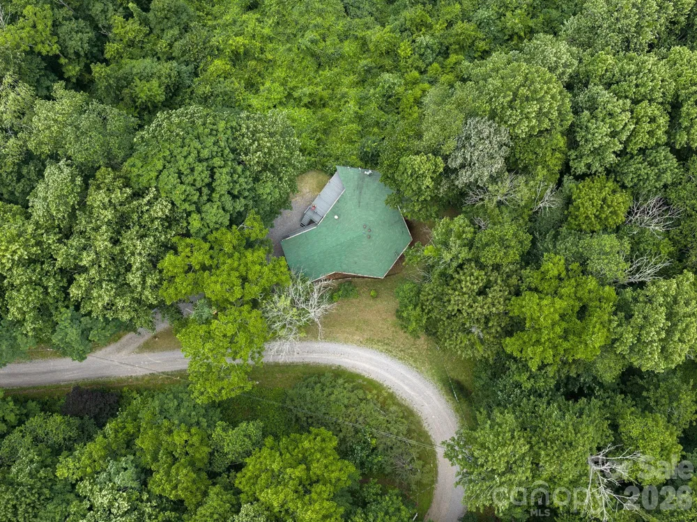 153 Windalier Lane Waynesville, NC 28786