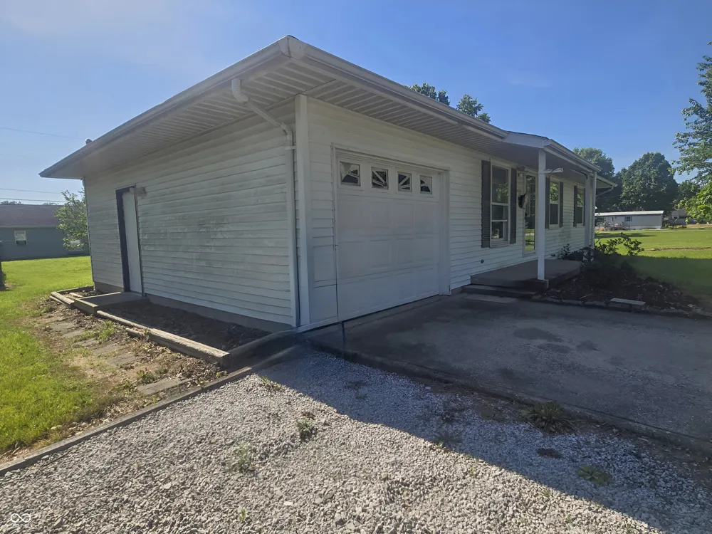 620 S Roosevelt Street Jasonville, IN 47438