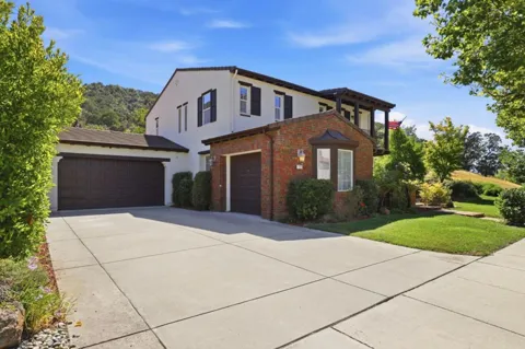 7121 Eagle Ridge Drive