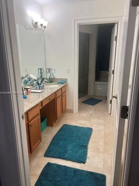 16102 Emerald Estates Dr #235 Weston, FL 33331
