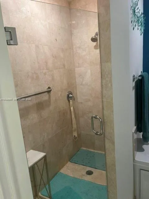 16102 Emerald Estates Dr #235 Weston, FL 33331