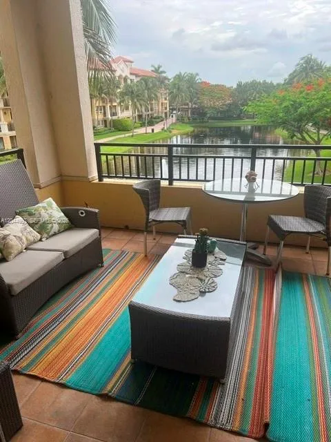 16102 Emerald Estates Dr #235 Weston, FL 33331