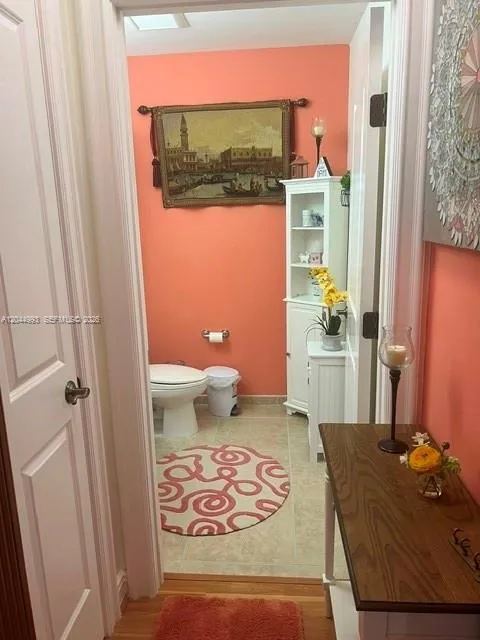 16102 Emerald Estates Dr #235 Weston, FL 33331