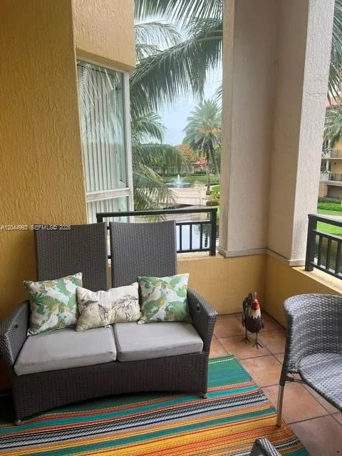 16102 Emerald Estates Dr #235 Weston, FL 33331