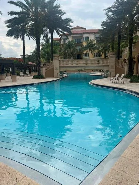 16102 Emerald Estates Dr #235 Weston, FL 33331
