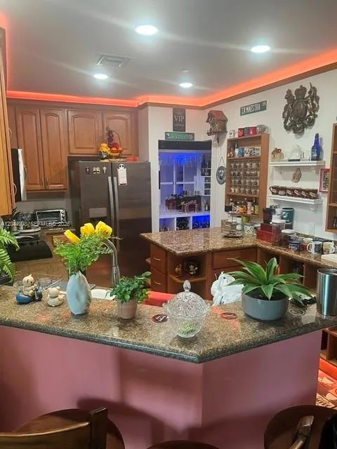 16102 Emerald Estates Dr #235 Weston, FL 33331