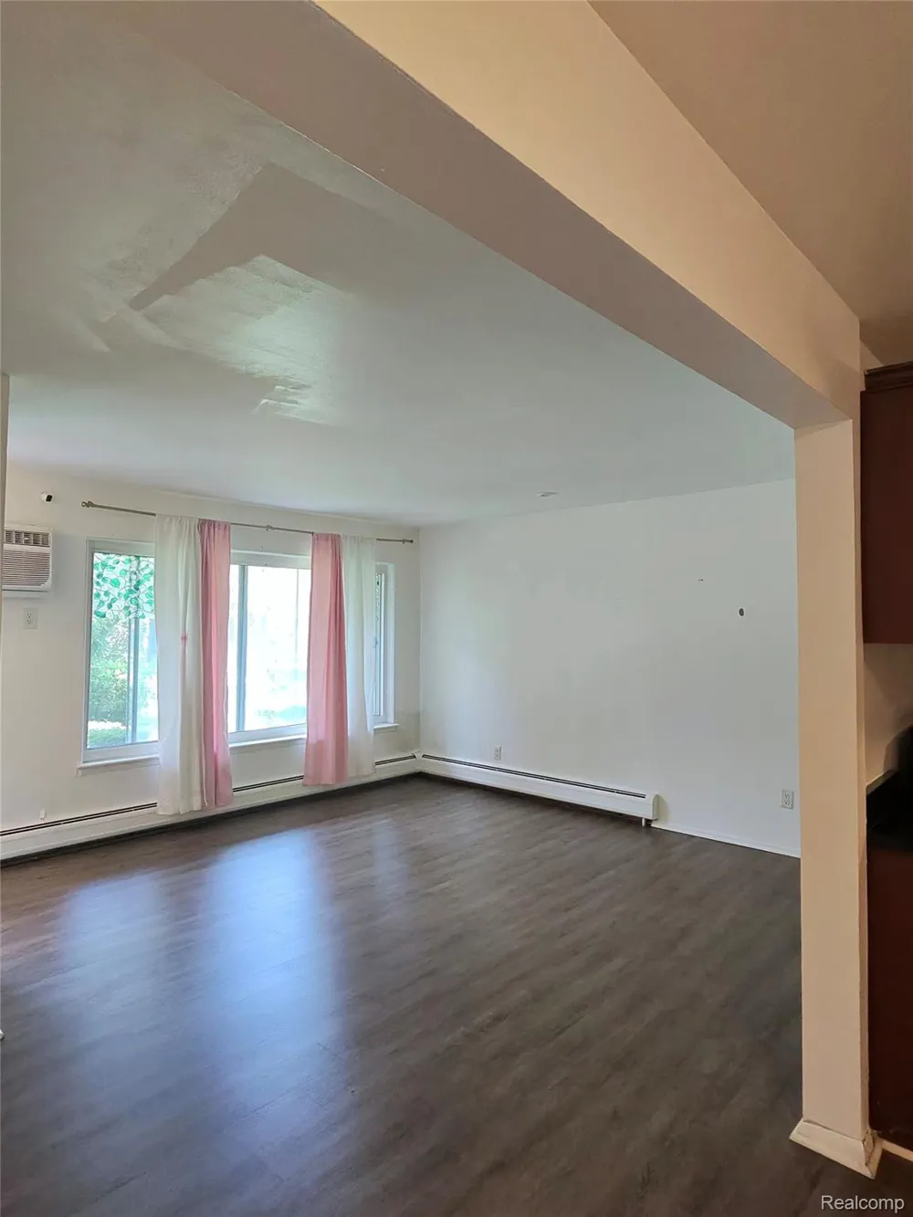 25301 five mile rd #130 Redford Charter Township, MI 48239