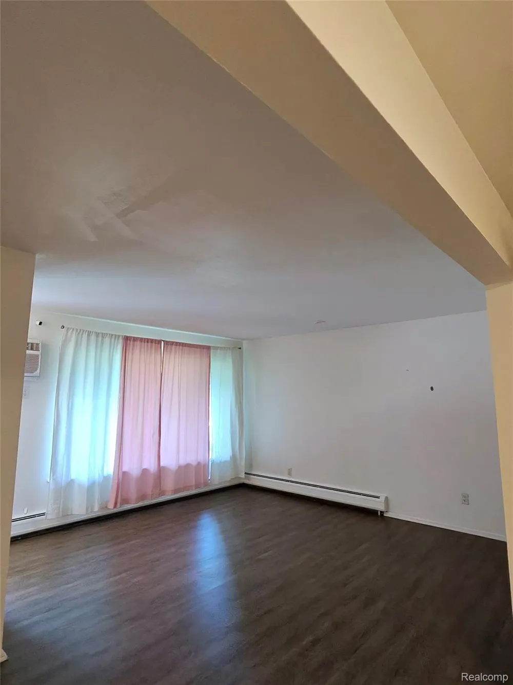 25301 five mile rd #130 Redford Charter Township, MI 48239