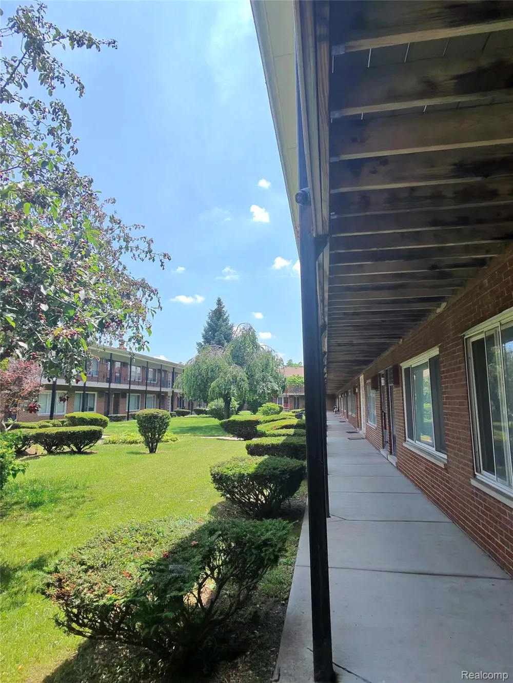 25301 five mile rd #130 Redford Charter Township, MI 48239