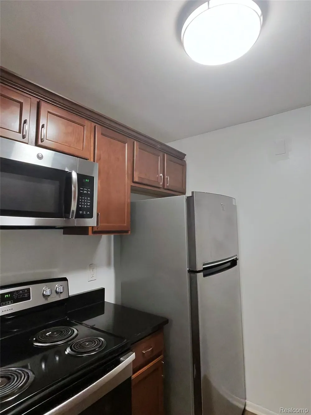 25301 five mile rd #130 Redford Charter Township, MI 48239