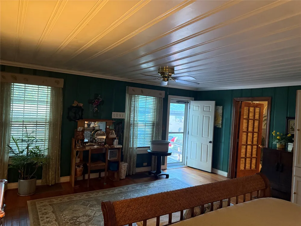 700 W Wrights Avenue Comanche, TX 76442