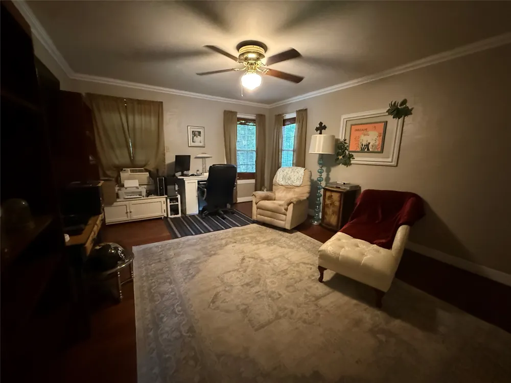 700 W Wrights Avenue Comanche, TX 76442