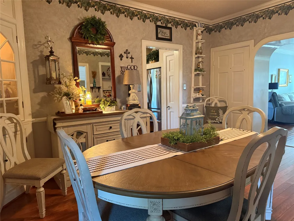 700 W Wrights Avenue Comanche, TX 76442