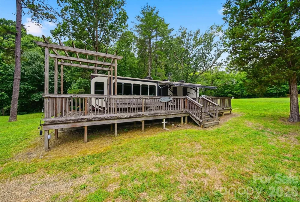 1915 Cedar Pond Road Catawba, NC 28609