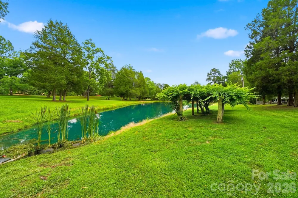 1915 Cedar Pond Road Catawba, NC 28609