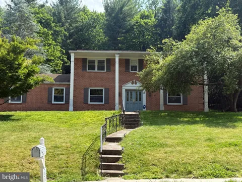 3 RED MAPLE DRIVE