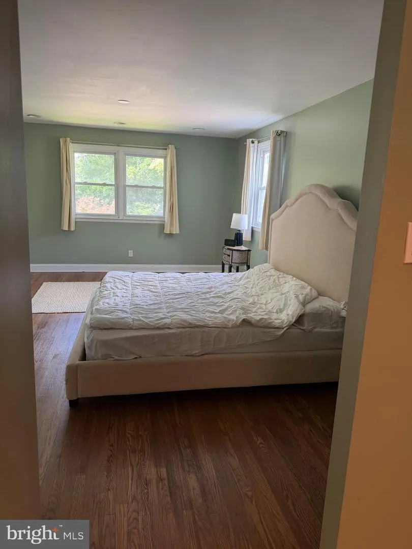 3 RED MAPLE DRIVE Lafayette Hill, PA 19444