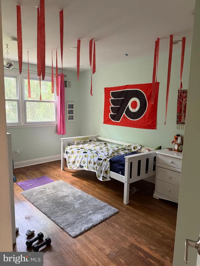 3 RED MAPLE DRIVE Lafayette Hill, PA 19444