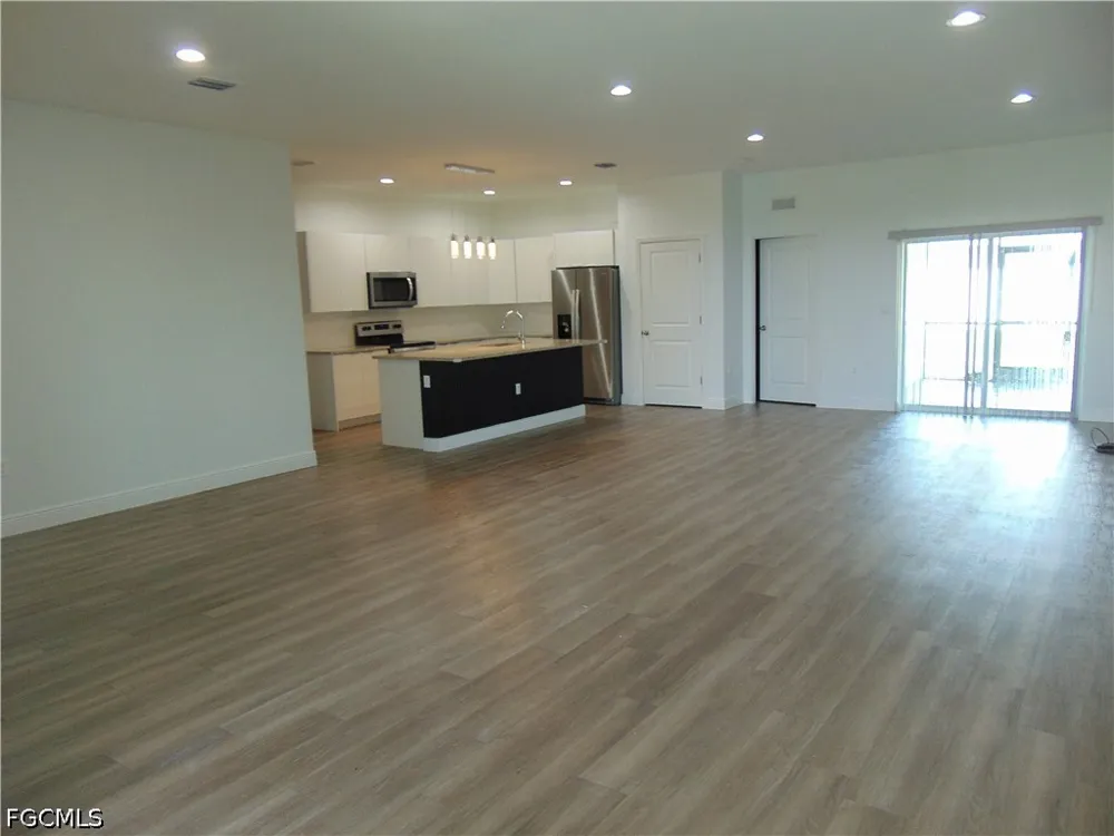 E Castle Circle Labelle, FL 33935