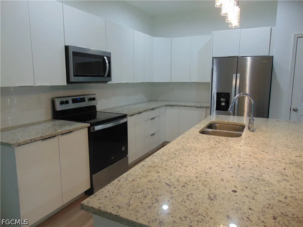 E Castle Circle Labelle, FL 33935