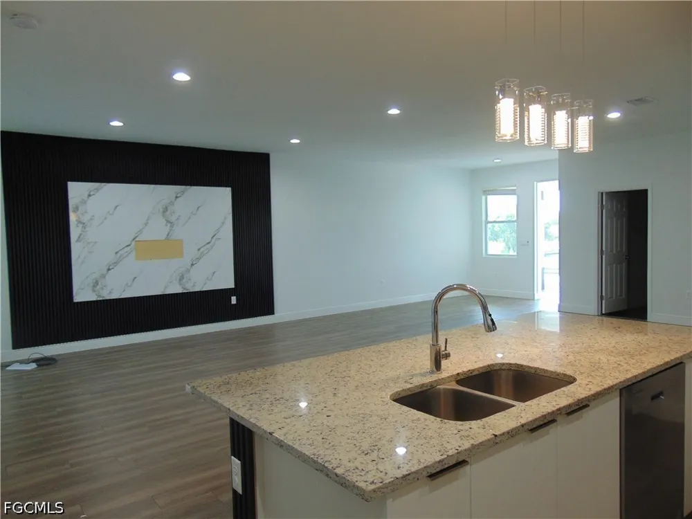 E Castle Circle Labelle, FL 33935