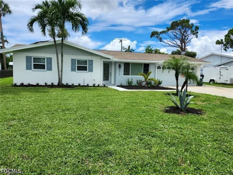 Saint Andrews Circle S