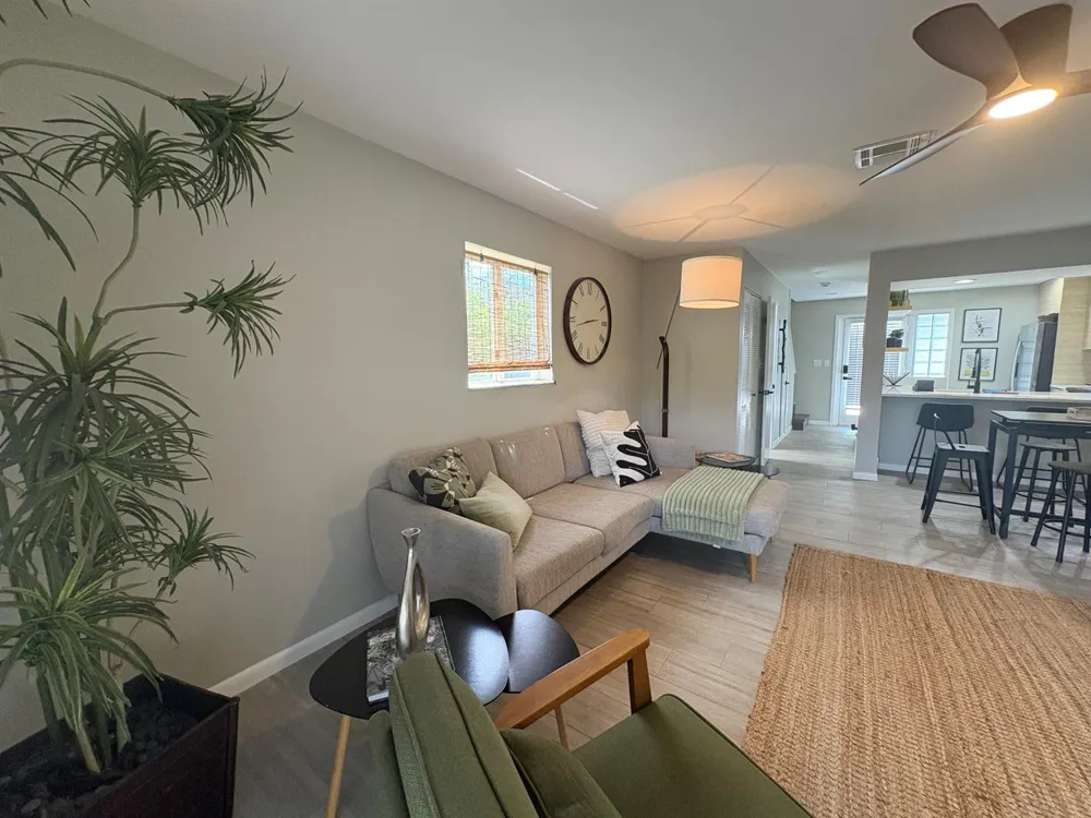 690 SE 23rd Avenue #1 Pompano Beach, FL 33062