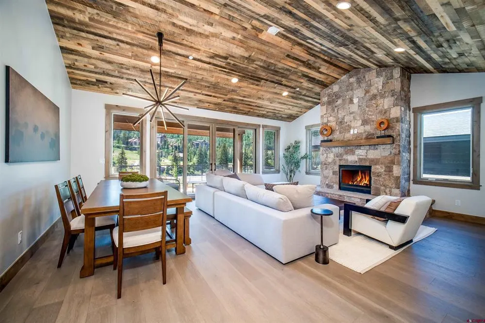 97 Travertine Trail Durango, CO 81301