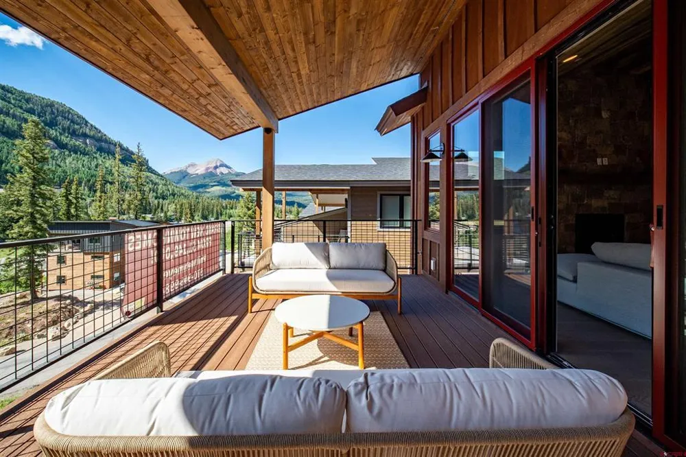 97 Travertine Trail Durango, CO 81301