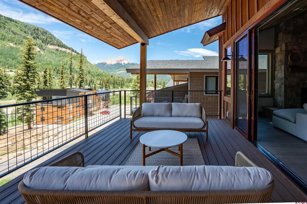 97 Travertine Trail Durango, CO 81301