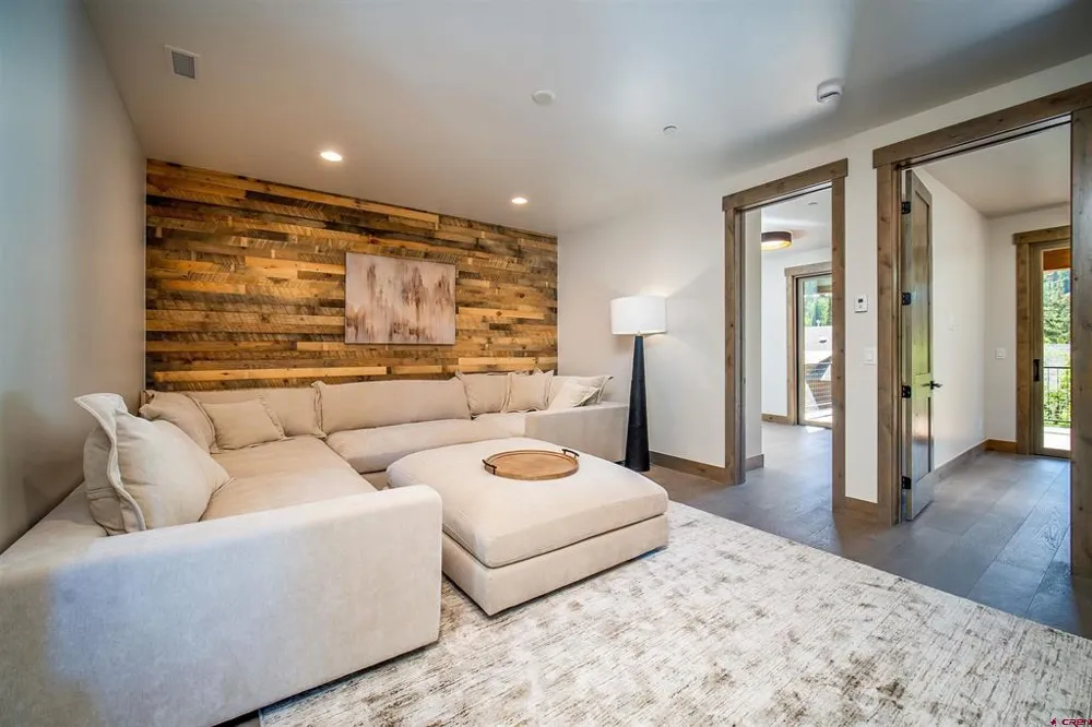 97 Travertine Trail Durango, CO 81301